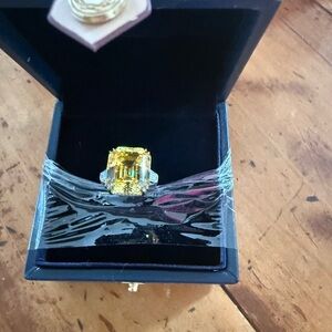 Elegant Yellow Gemstone Ring